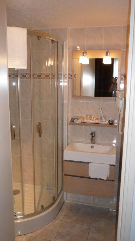Inter-Hotel La Closerie Beaune Beaune  Room photo